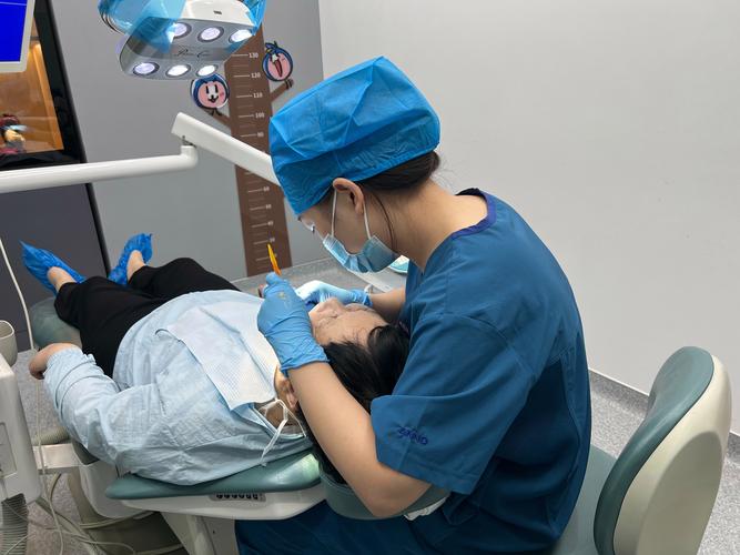 重庆大学城小美口腔_重庆小美口腔门诊部总院_重庆小美口腔招聘