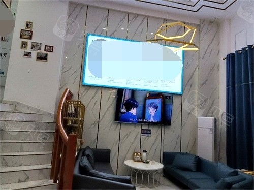 长沙齿邦口腔楼梯口休息区