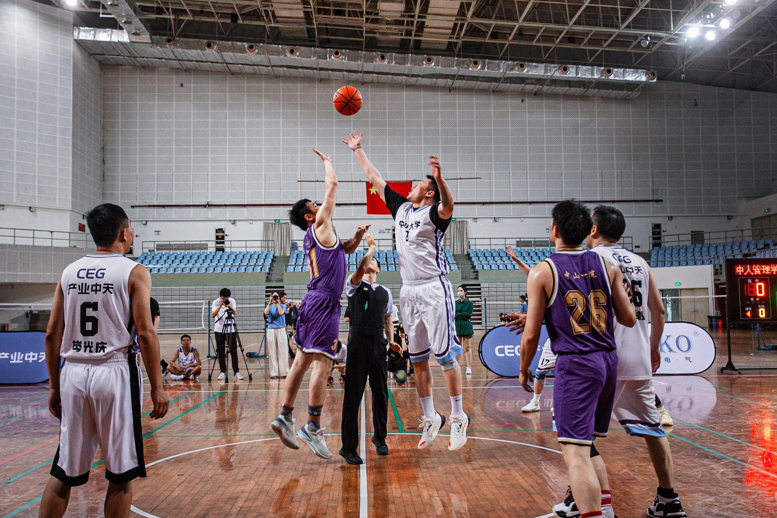 mba球队 朱芳雨都来啦！2024华南EMBA&MBA篮球联赛开打，你的球队报名了吗？